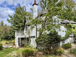 Photo 27- click for photo gallery